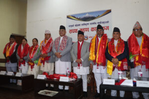 गण्डकी प्रदेशमा मन्त्रीमण्डल हेरफेरः नवनियुक्त मन्त्रीले लिए शपथ